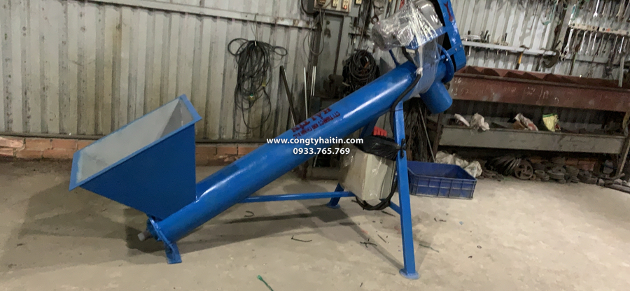 da thi cong hoan thien vit tai ong nghieng mini