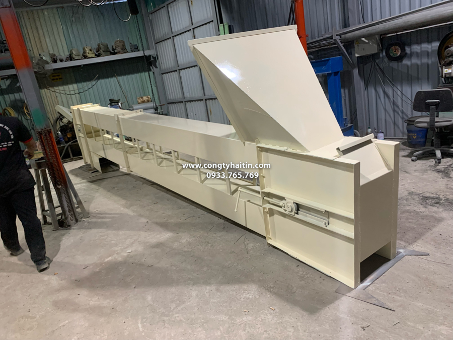 đã thi công hoàn thiện gầu tải trấu