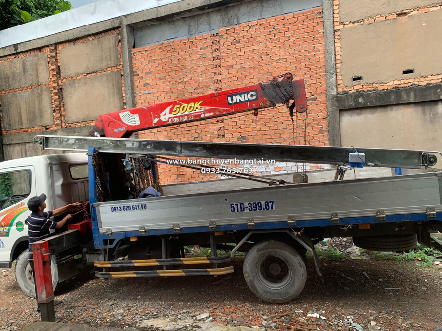 dua bang tai pvc inox di ban giao