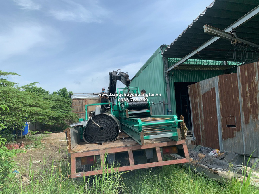 băng tải cầu cảng chuẩn bị lên đường 
