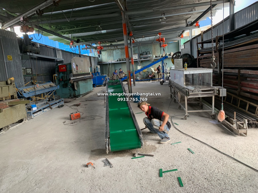 đã thi công thanh công băng tải pvc