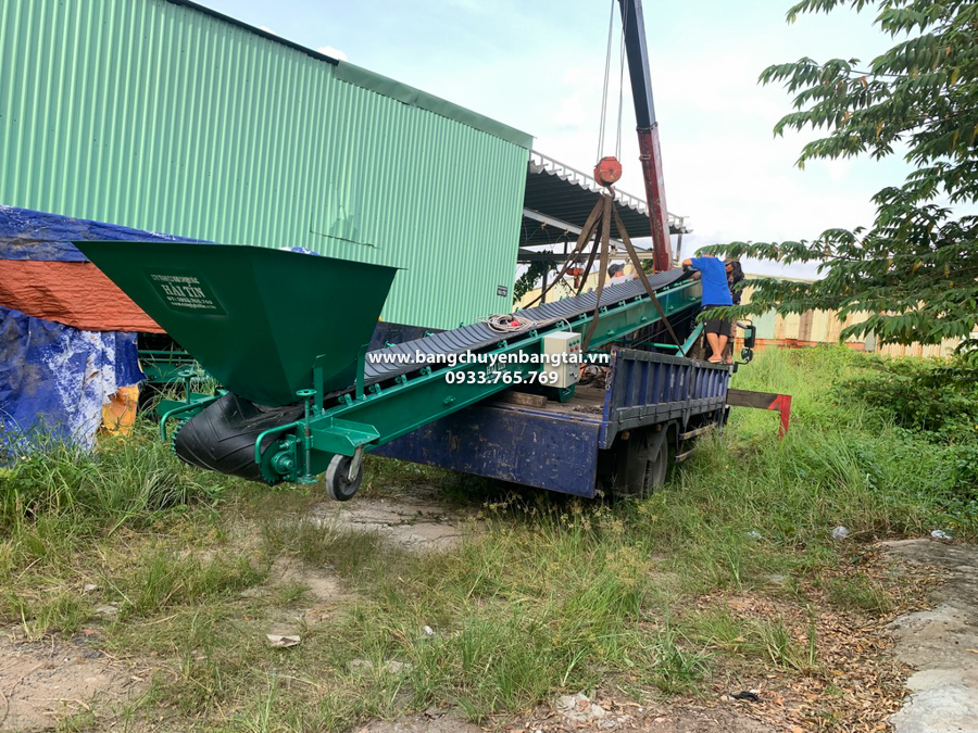 bang tai long mang nang ha đuoc xe cau lay di ban giao