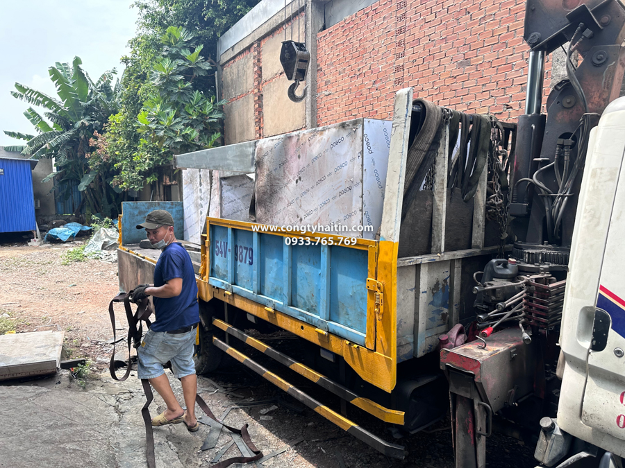 len duong ban giao 02 silo nho
