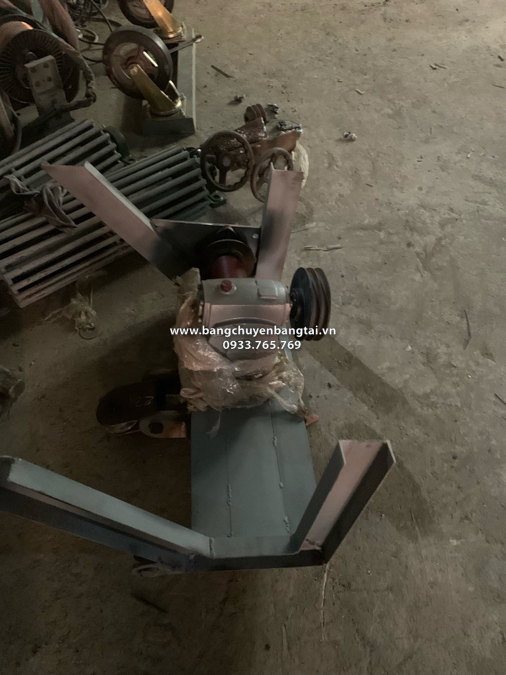 thi cong chi tiet bang tai 12m tai xuong sx