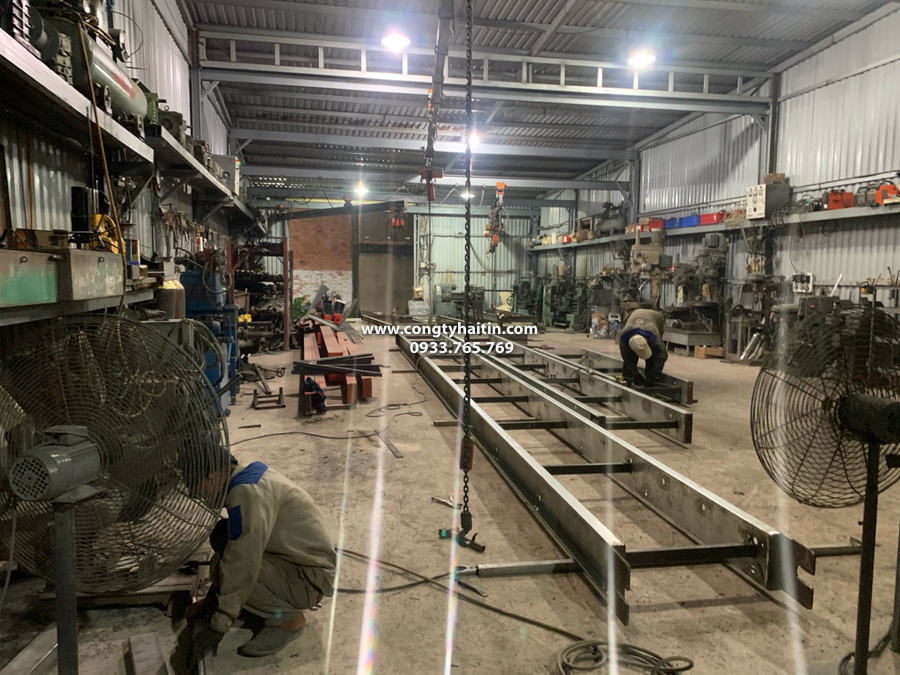 thi cong khung suon bang tai