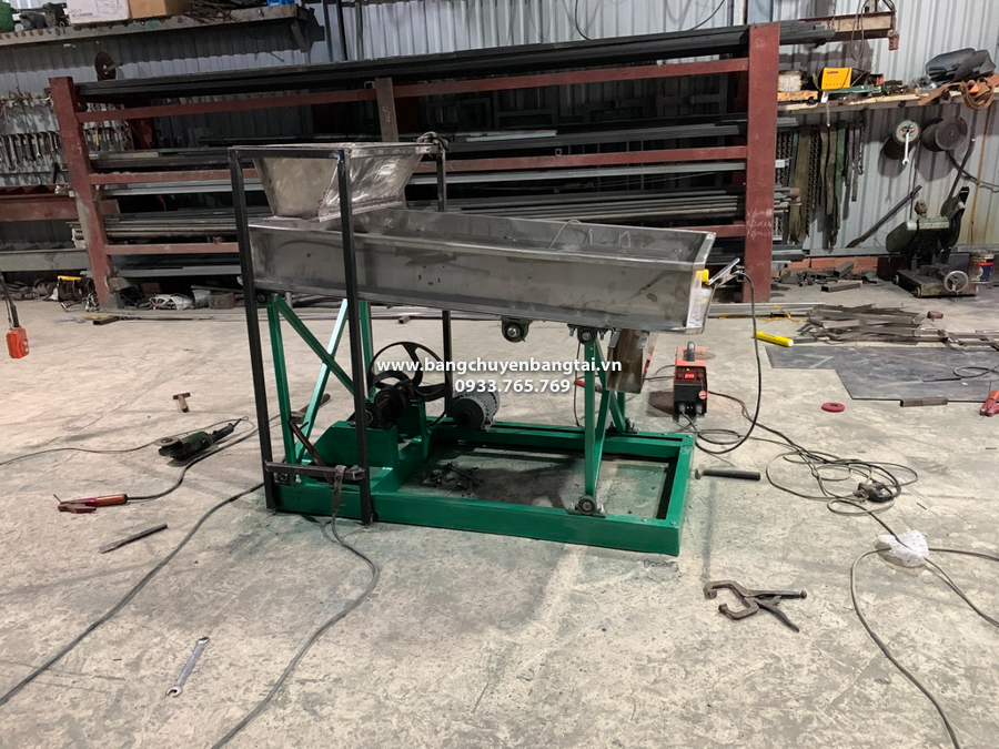 khai trien may sang inox