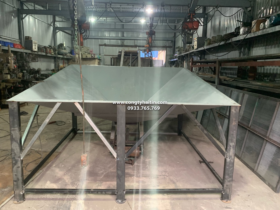 thi công phểu chứa