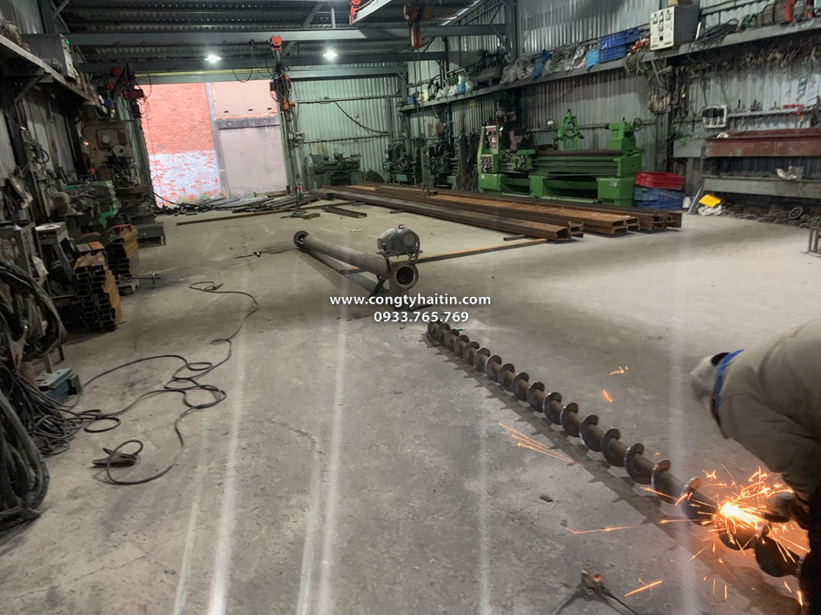 thi cong vit tai ong 4m