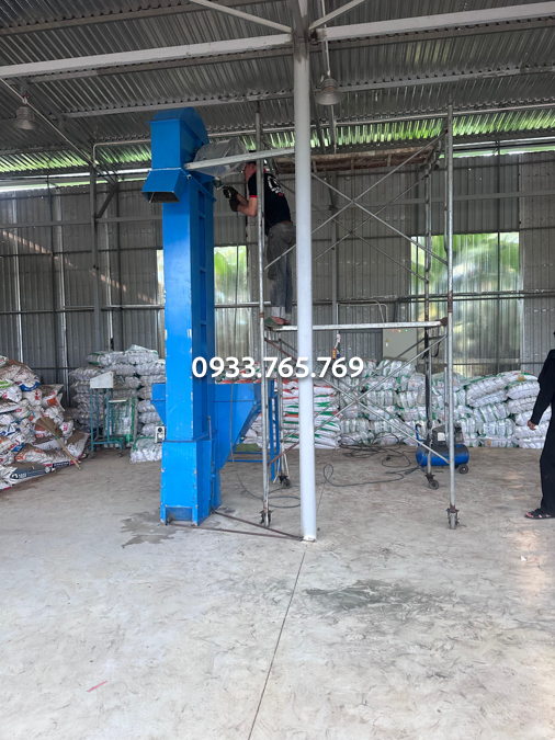ban giao gầu tải tro trầu sơ dừa