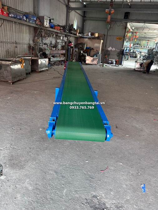 băng tải pvc gai lo