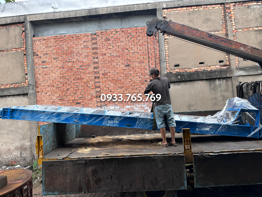 di ban giao bang tai long mang