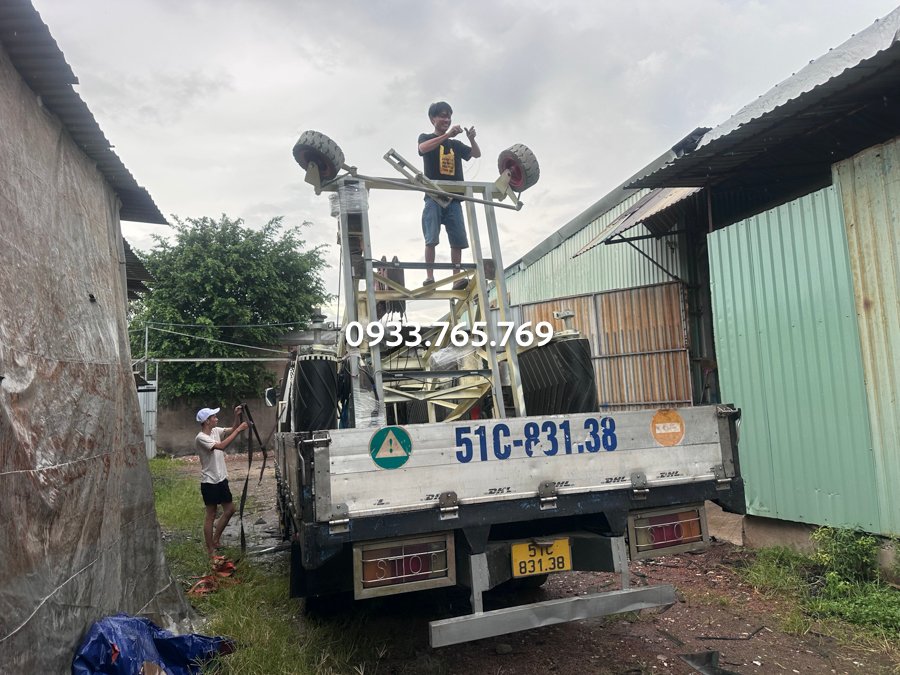 di lap dat va ban giao bang tai canh buom 10m