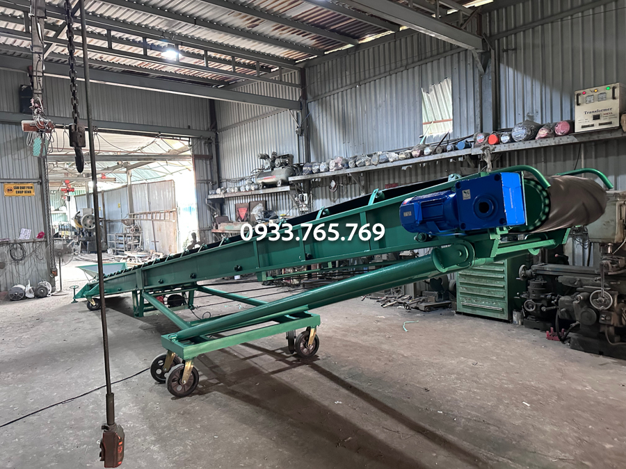 thi cong hoan thien bang tai hat cafe 10m