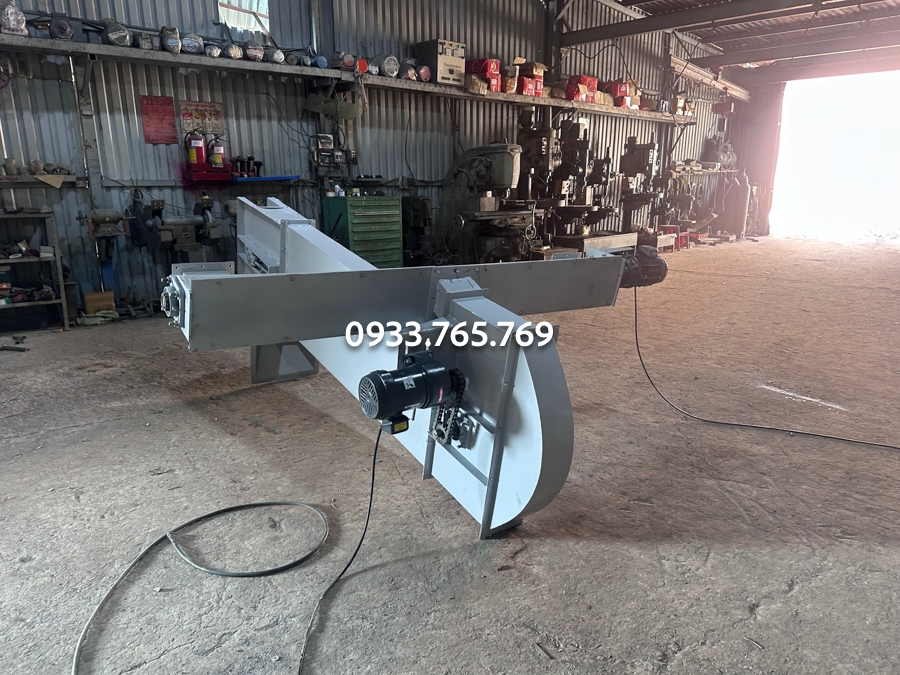 thi cong hoan thien gau tai & vit tai