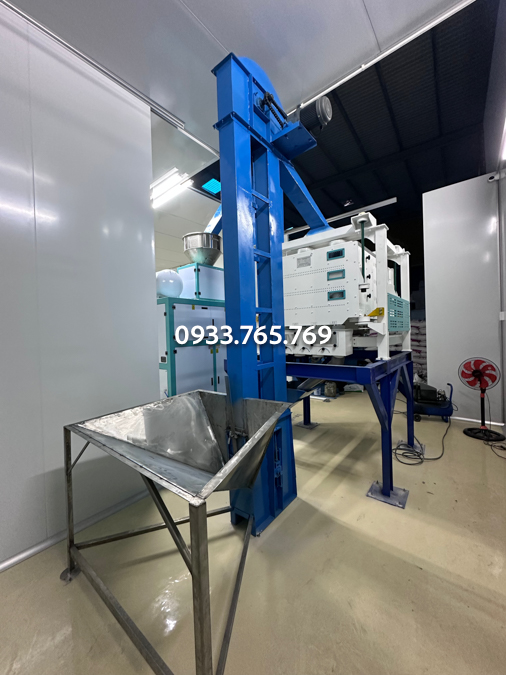 lap dat gau tai cho may sang