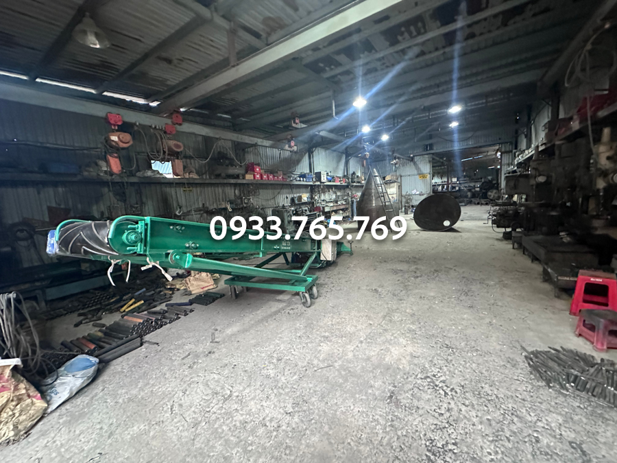 thi cong hoan thien bang tai nghieng 5.5m