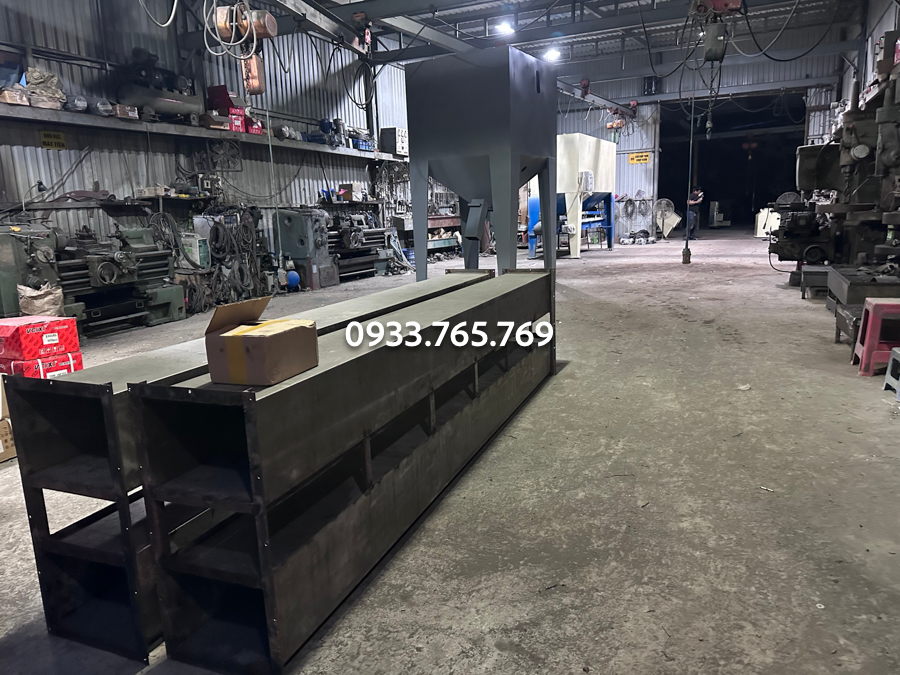 thi cong ong gau tai